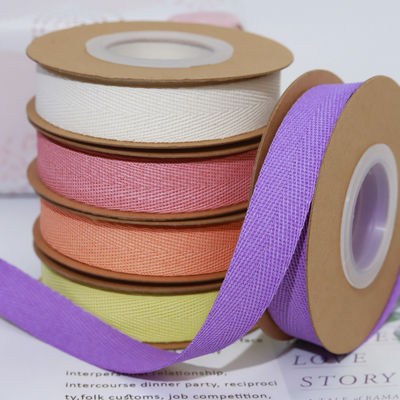 qualidade  2cm FSC Certificate Degradable Paper Ribbon  Eco Wrapping 100% Paper Ribbon fábrica