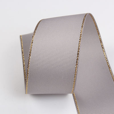 2.5cm Poliéster de borda de ouro de face dupla fita de grãos grosseiros para árvore de Natal e alças de saco