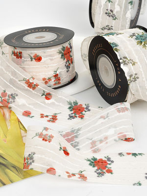 Flor Impressa Faixa de Organza Personalizada 4cm Flora Marfim Faixa de Organza
